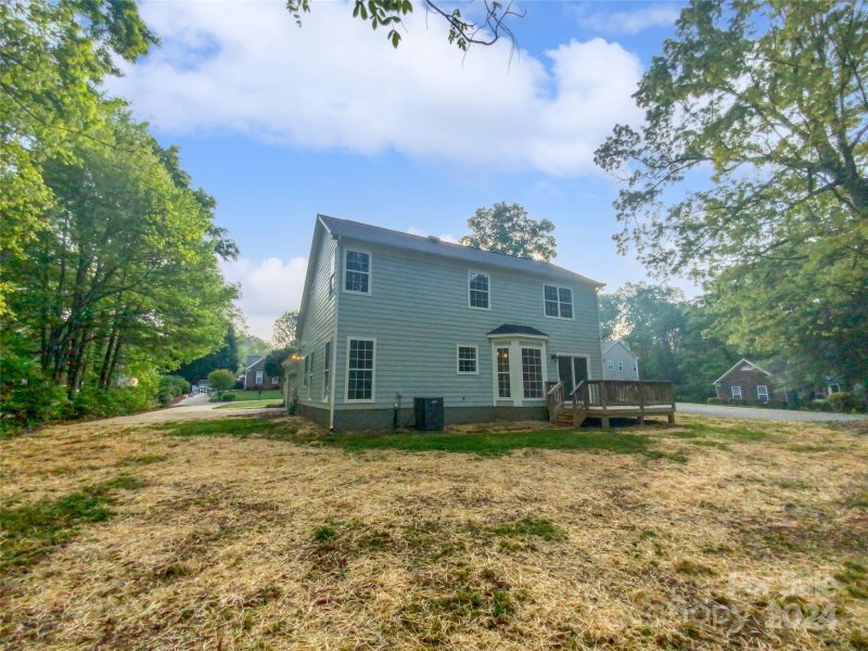 Property image 4 at 103 Summerbrook Lane, Mooresville, NC 28117