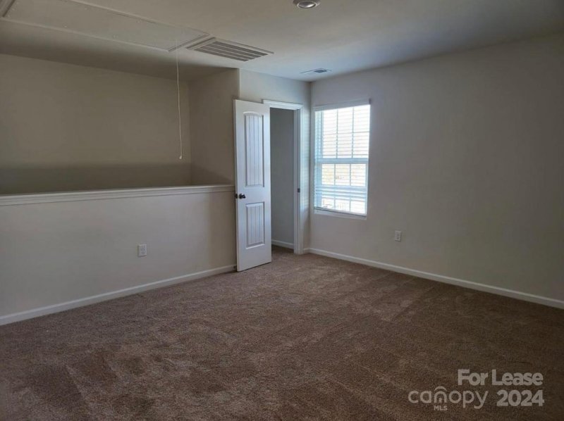 Property image 5 at 565 Belcaro Drive, Kings Mountain, NC 28086