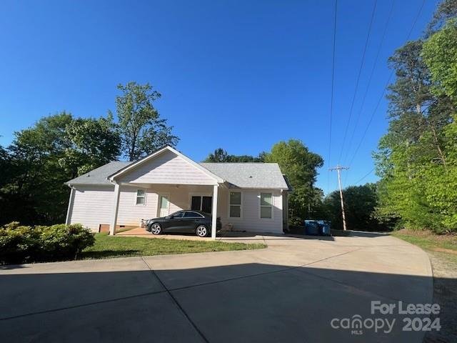 Property image 5 at 8757 Popular Lane, Sherrills Ford, NC 28673