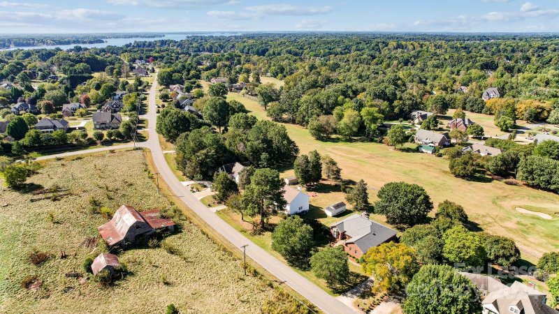 Property image 3 at 246 Canvasback Road, Mooresville, NC 28117