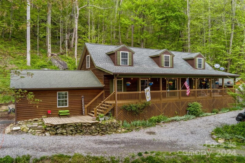 Property image 2 at 74 Woodstone Way, Canton, NC 28716