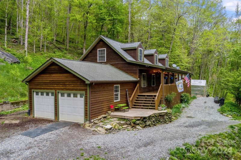 Property image 3 at 74 Woodstone Way, Canton, NC 28716