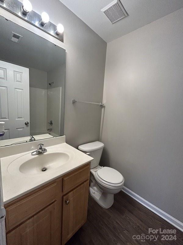 Property image 5 at 5211 Windy Valley Drive, Charlotte, NC 28208