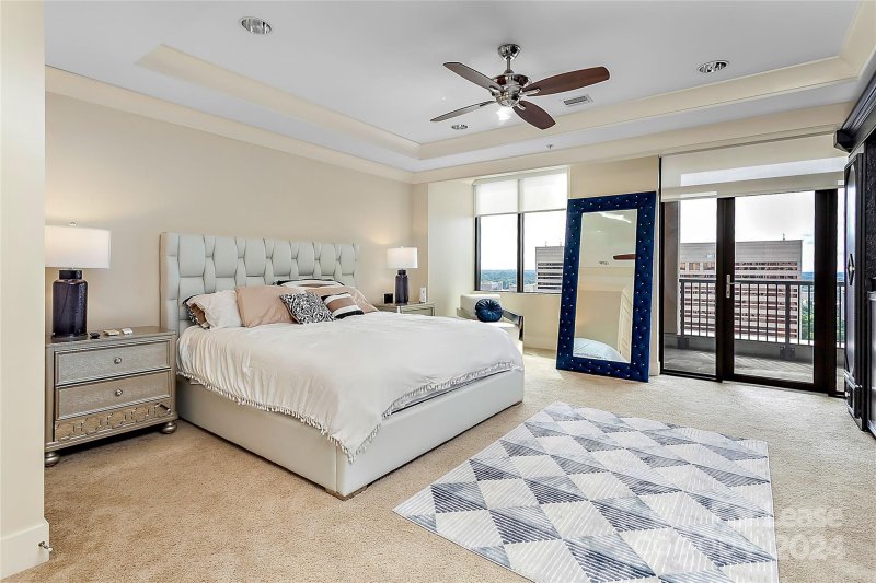 Property image 3 at 222 S Caldwell Street, Charlotte, NC 28202