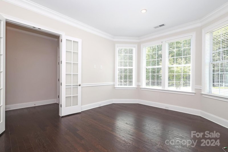Property image 4 at 17430 Langston Drive, Charlotte, NC 28278