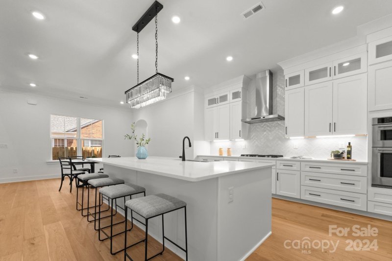 Property image 3 at 6070 Charing Place, Charlotte, NC 28211