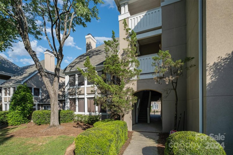 Property image 3 at 9211 Ravenwing Drive, Charlotte, NC 28262