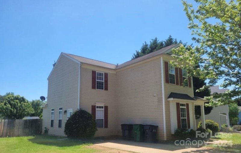 Property image 4 at 1556 Hollow Maple Drive, Charlotte, NC 28216