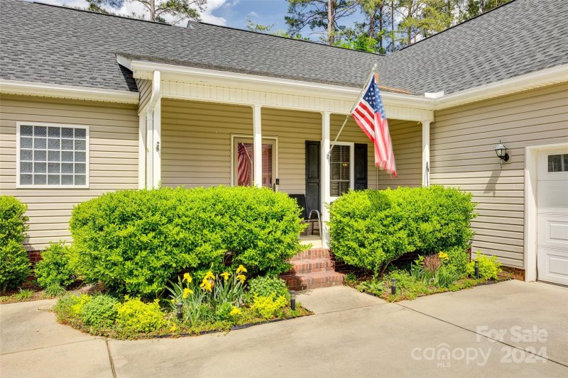 Property image 2 at 2334 Keswick Lane, Rock Hill, SC 29732