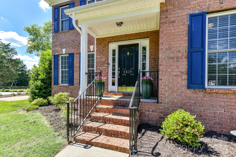 Property image 3 at 4819 Stowe Ridge Lane, Belmont, NC 28012