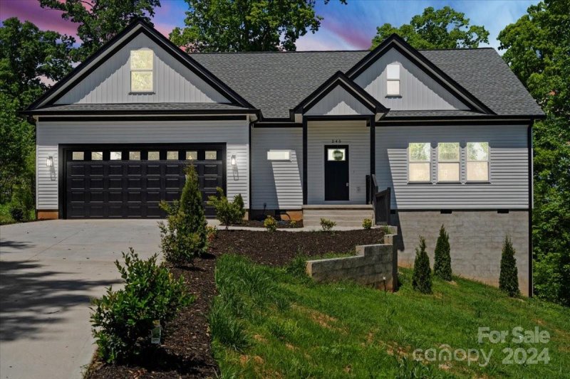 Property image 2 at 245 Summey Barker Drive, Dallas, NC 28034