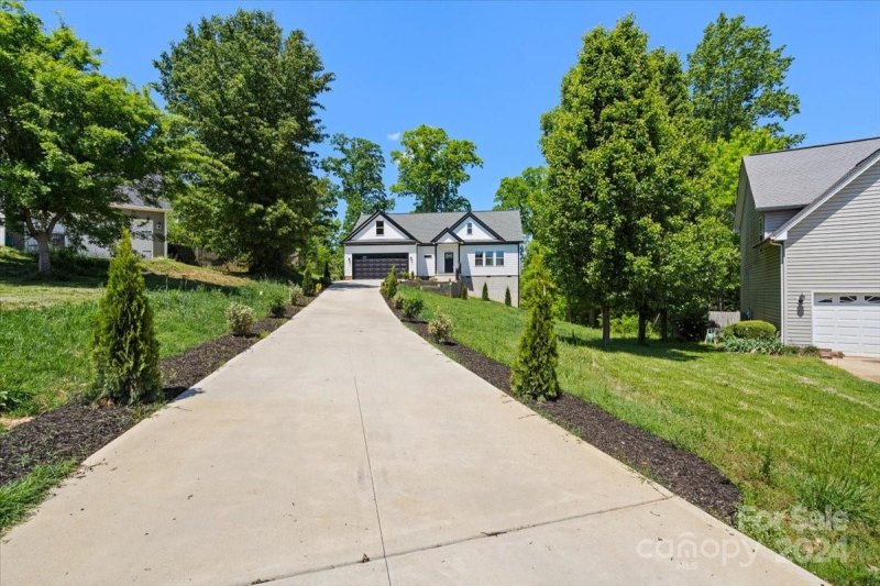 Property image 4 at 245 Summey Barker Drive, Dallas, NC 28034