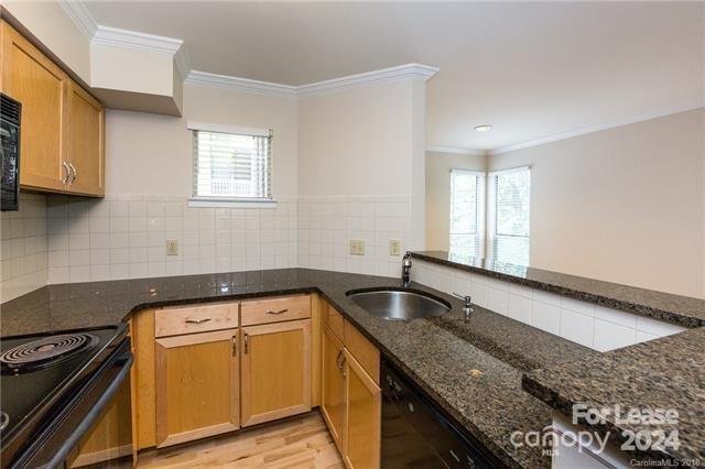 Property image 5 at 2518 Cranbrook Lane, Charlotte, NC 28207