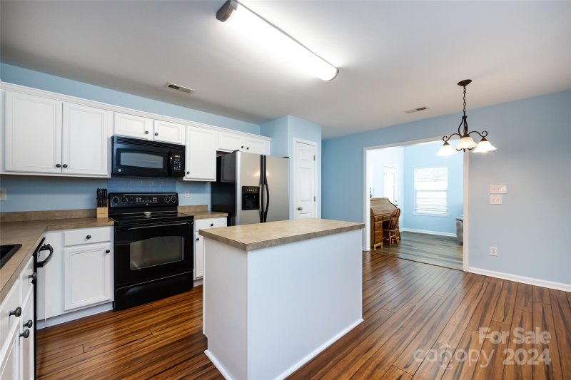 Property image 4 at 681 Yvonne Drive, Concord, NC 28027