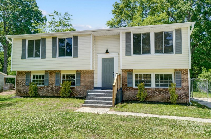 Property image 2 at 2236 Rice Planters Road, Charlotte, NC 28273