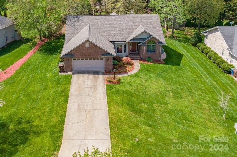 Property image 3 at 3629 25th Street Place, Hickory, NC 28601