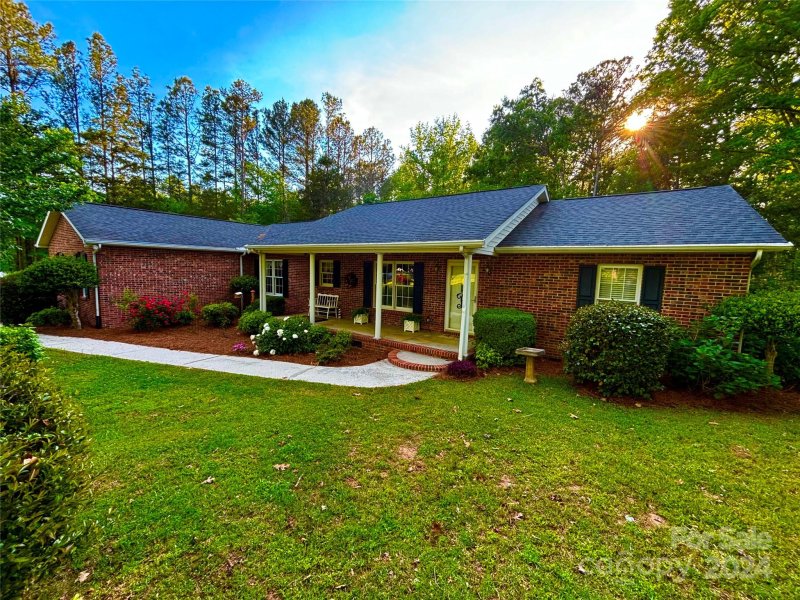 Property image 2 at 884 Redwood Lane, Chester, SC 29706