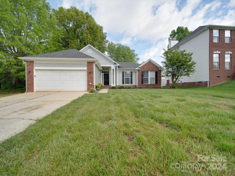 Property image 2 at 4189 Brownwood Lane, Concord, NC 28027