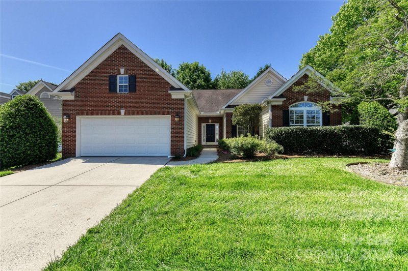 1034 Platinum Drive