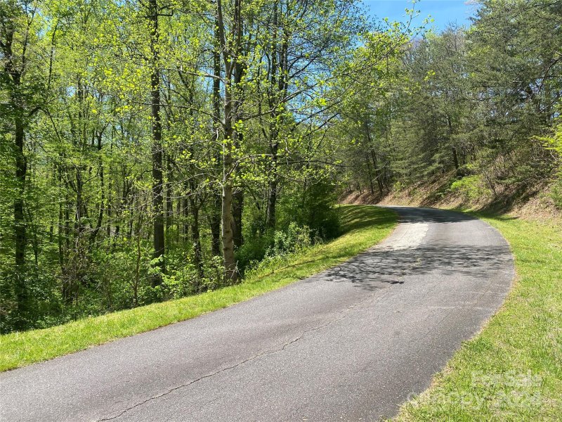 Property image 2 of Lot 22 Eagle Ridge Circle in Smoky Mountain Country Club, Whittier, NC 28789
