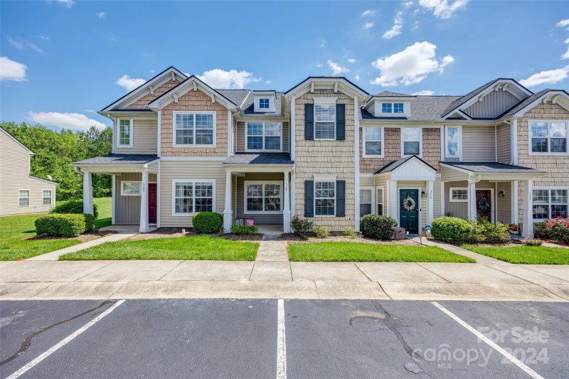 329 Hancock Union Lane