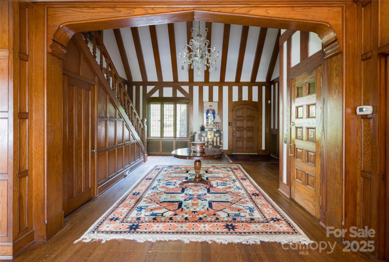 Property image 5 of 436 Vanderbilt Road in Biltmore Forest, Asheville, NC 28803
