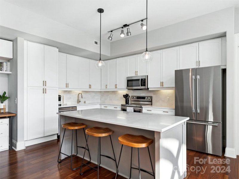 Property image 5 at 4620 Piedmont Row Drive, Charlotte, NC 28210