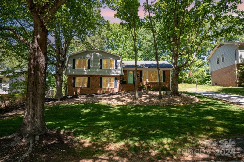 Property image 3 at 7506 Kilcullen Drive, Charlotte, NC 28270