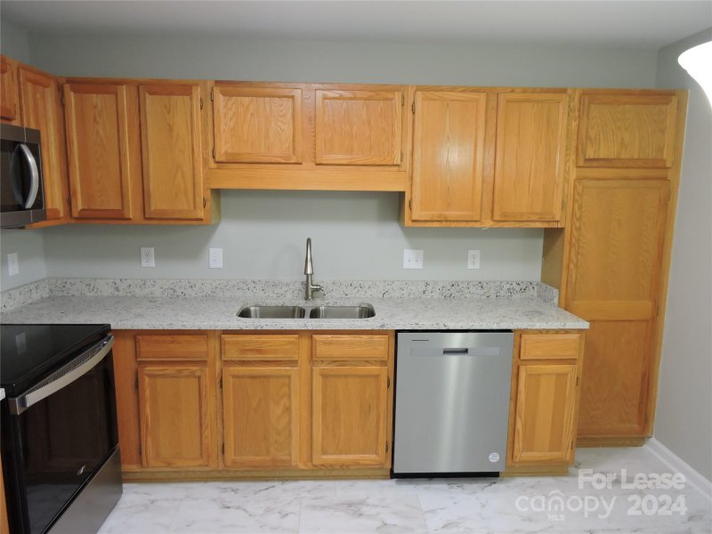 Property image 2 at 3903 Florham Place, Asheville, NC 28806