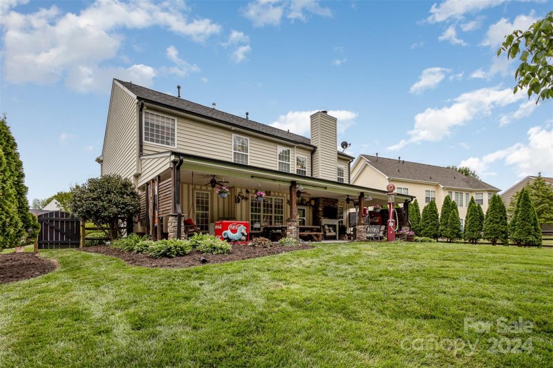 Property image 4 at 5854 Crimson Oak Court, Harrisburg, NC 28075