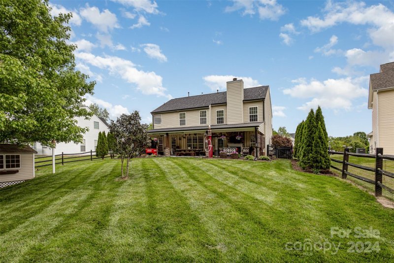 Property image 5 at 5854 Crimson Oak Court, Harrisburg, NC 28075