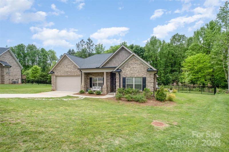 Property image 3 at 5228 Grey Hawk Court, Concord, NC 28025