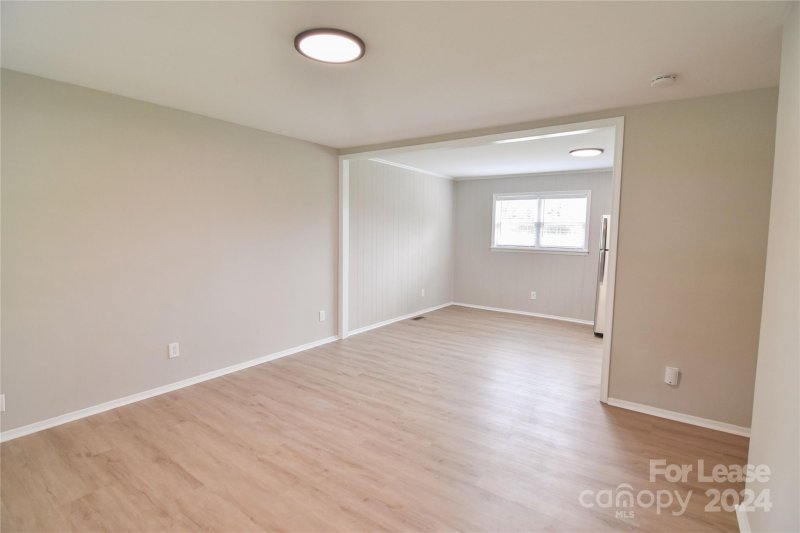 Property image 3 at 4706 Monmouth Drive, Charlotte, NC 28269