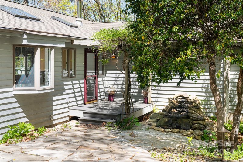 Property image 4 at 118 Lady Slipper Trail, Swannanoa, NC 28778