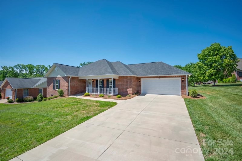 Property image 3 at 124 Memphis Way, Spindale, NC 28160