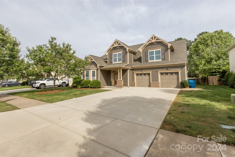 1124 Mckee Farm Lane