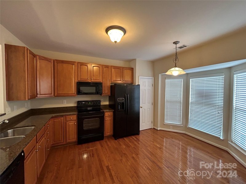 Property image 3 at 19014 Natalie Michelle Lane, Cornelius, NC 28031