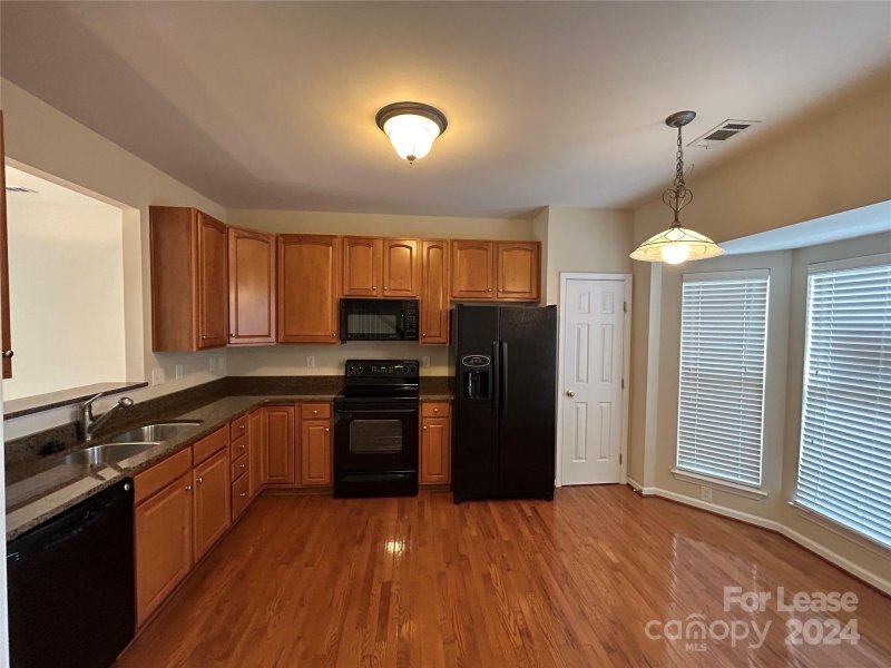 Property image 4 at 19014 Natalie Michelle Lane, Cornelius, NC 28031