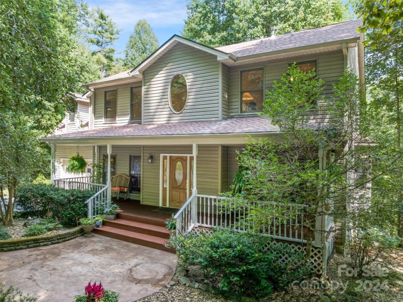 Property image 3 at 508 Claremont Drive, Flat Rock, NC 28731