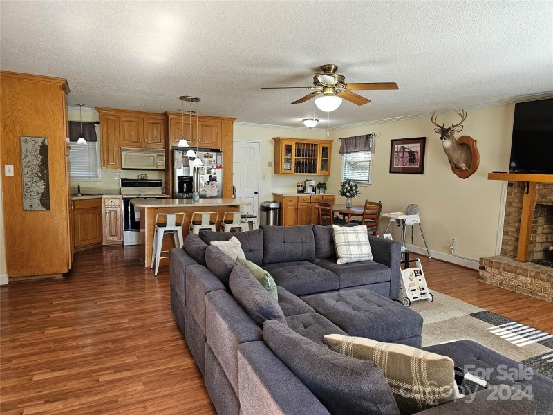 Property image 3 at 2483 Oxford Circle, Lancaster, SC 29720