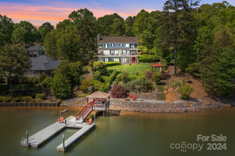 Property image 3 at 175 High Lake Drive, Statesville, NC 28677