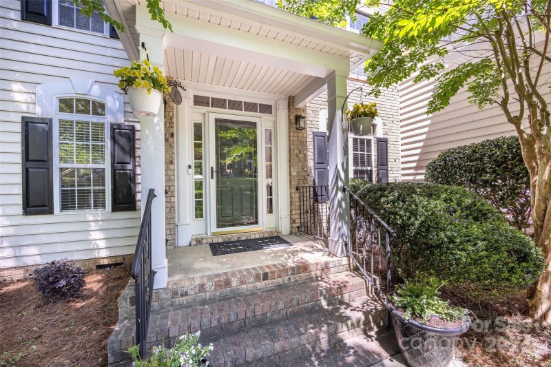 Property image 3 at 12423 Overlook Mountain Drive, Charlotte, NC 28216