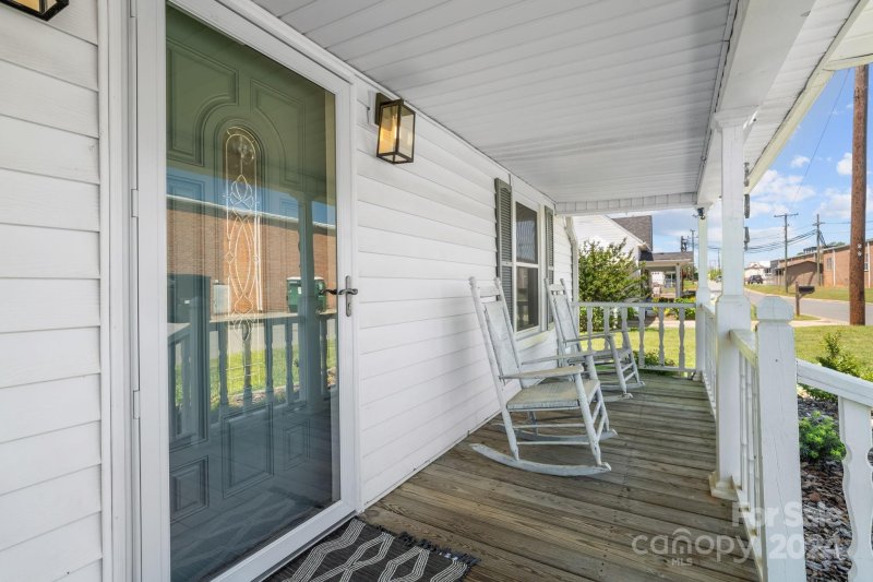 Property image 4 at 804 Brook Street, Belmont, NC 28012