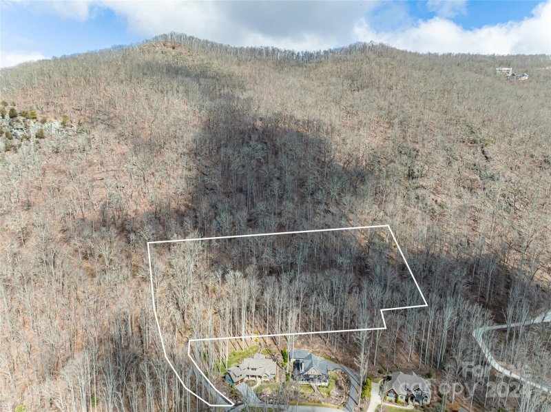 Property image 3 at 17 Twin Springs Court, Fairview, NC 28730