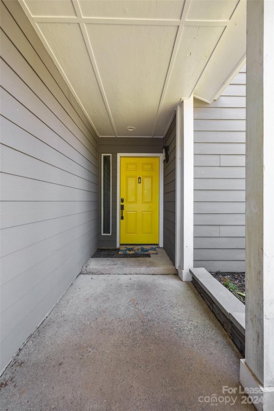 Property image 4 at 6801 Stillmeadow Drive, Charlotte, NC 28277