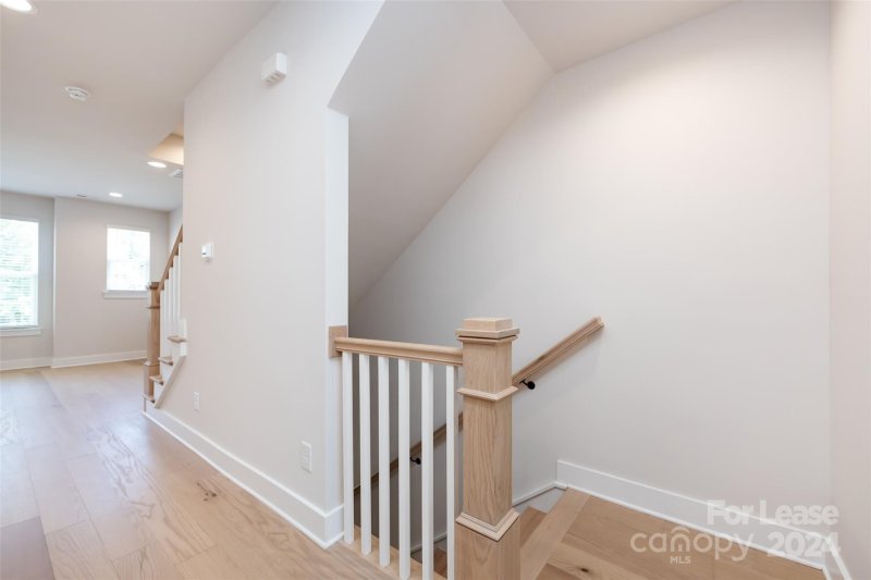 Property image 5 at 320 S Turner Avenue, Charlotte, NC 28208