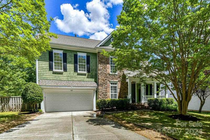 Property image 2 at 7801 Crestfield Lane, Tega Cay, SC 29708