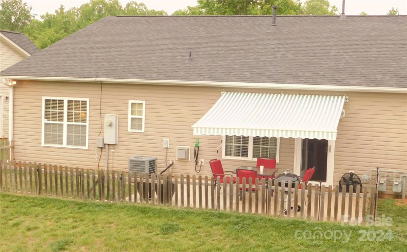 Property image 4 at 1500 Amberlight Circle, Salisbury, NC 28144