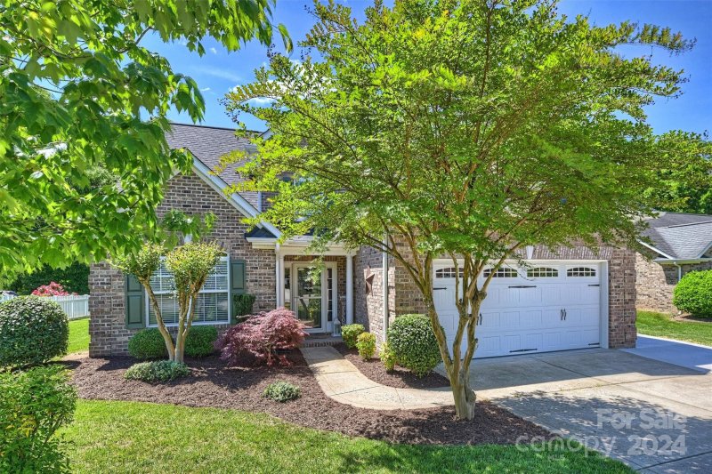 Property image 2 at 800 Juanita Drive, Concord, NC 28027