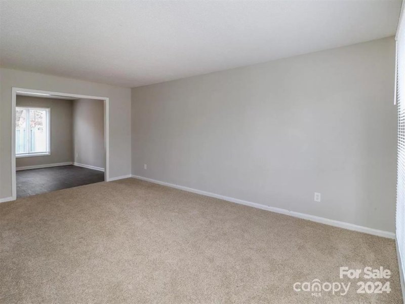 Property image 5 at 1909 Mereview Court, Charlotte, NC 28210